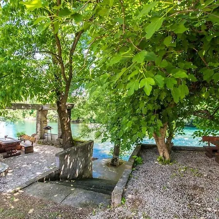 Charming Holiday home Buna