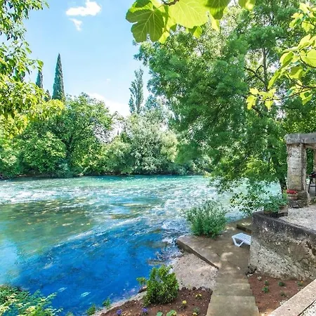 Dom wakacyjny Charming *